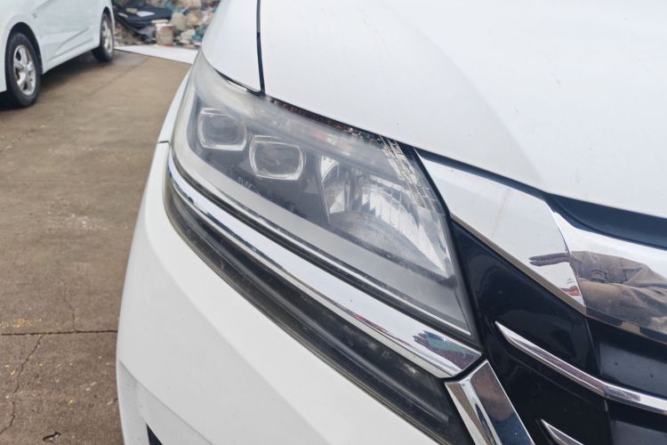 本田 艾力绅 2016款 2.4L 风尚版车身外观6006