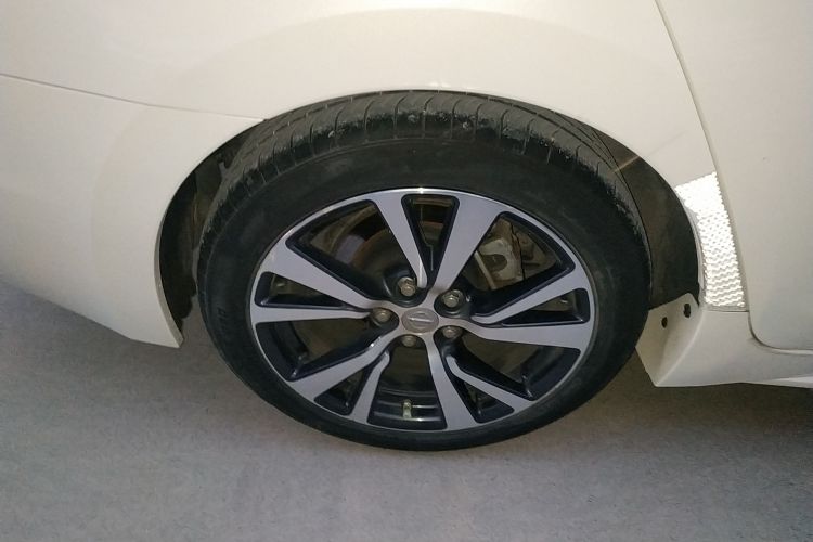 日产 西玛 2016款 2.5L XL 豪华版车身外观6008