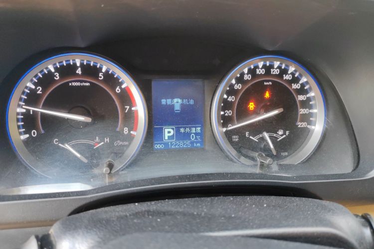 丰田 汉兰达 2017款 2.0T 两驱精英版 5座中控内饰14