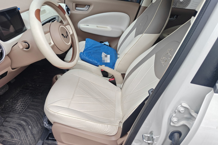 五菱汽车 宏光MINIEV 2025款 四门版 进阶款中控内饰19