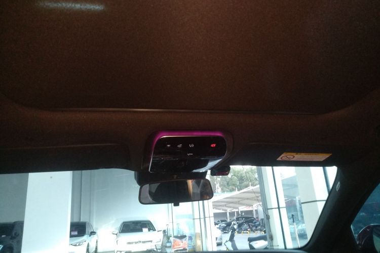 奔驰C级 2023款 改款二 C 260 L 运动版局部细节22