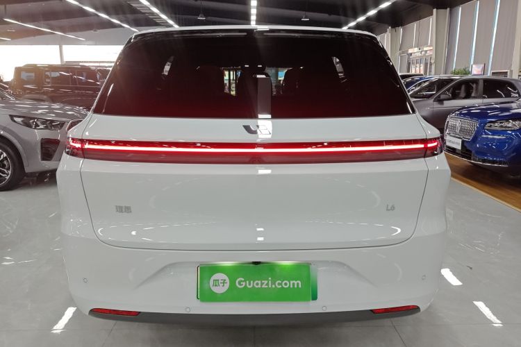 理想汽车 理想L6 2025款 Pro 智能焕新版车身外观6