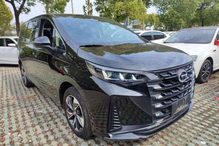 广汽传祺 传祺M6 2023款 PRO 270T DCT豪华版车身外观3