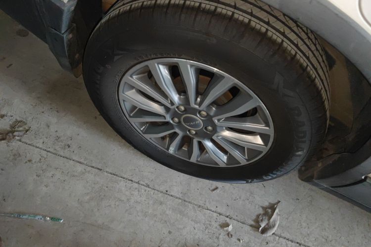 哈弗H6 2017款 红标 运动版 1.5T 自动两驱豪华型车身外观6008