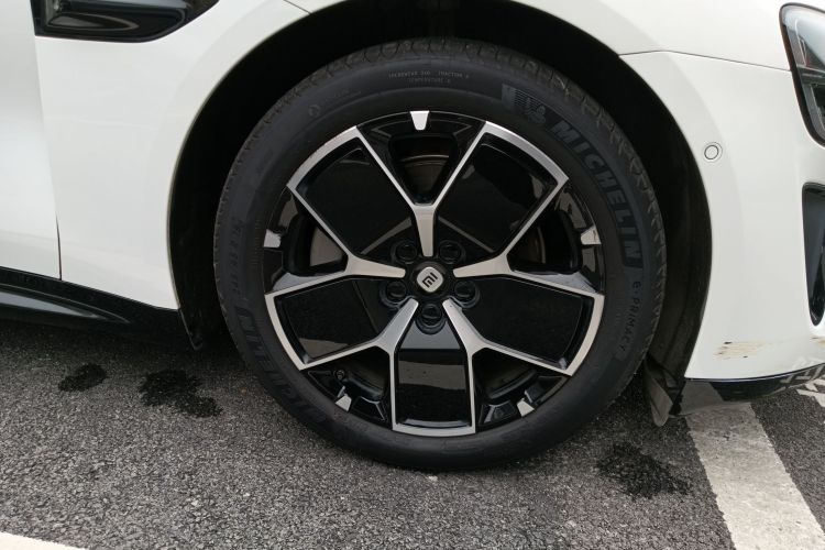 小米汽车 小米SU7 2024款 后驱超长续航高阶智驾Pro版车身外观10