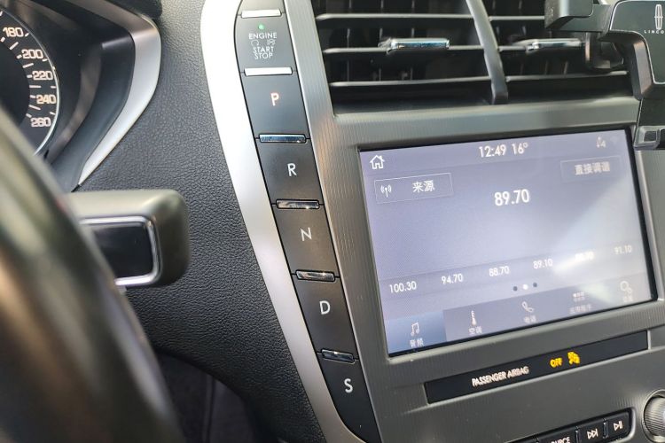 林肯MKZ 2019款 2.0T 尊享版 国V中控内饰18