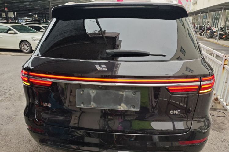 理想汽车 理想ONE 2020款 增程6座版车身外观6004