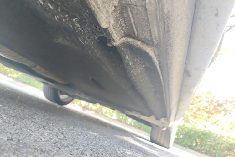 奥迪A4L 2018款 30周年年型 45 TFSI quattro 个性运动版局部细节9004