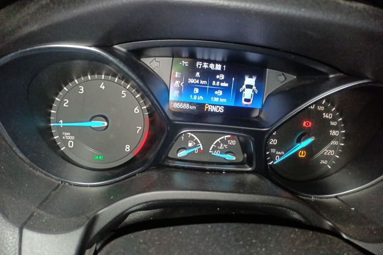 福特 福克斯 2018款 两厢经典 EcoBoost 180 自动运动型中控内饰15