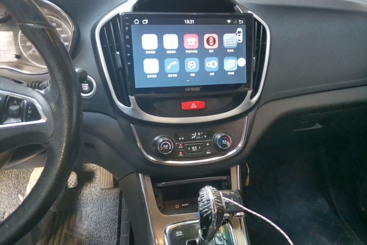 宝骏560 2016款 1.8L iAMT豪华型中控内饰16