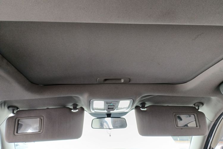 吉利汽车 吉利GX7 2015款 运动版 2.0L 自动豪华型升级版 国V中控内饰22