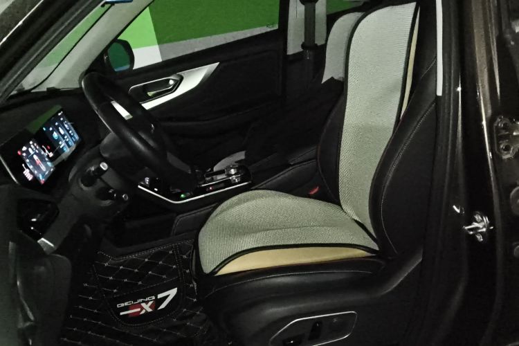 北京汽车 北京X7 2020款 1.5TD DCT致尚版中控内饰19