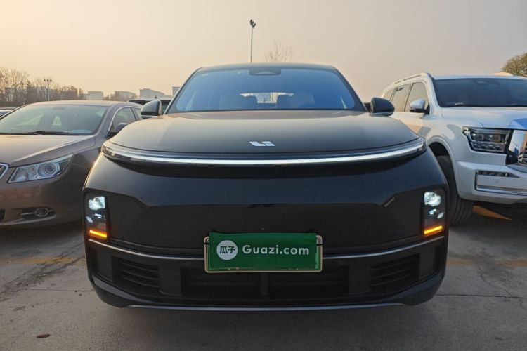 理想汽车 理想L8 2023款 Pro车身外观2