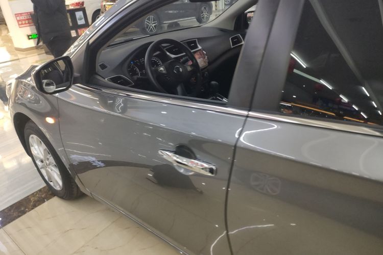 日产 轩逸 2022款 经典 1.6XL CVT豪华版车身外观4