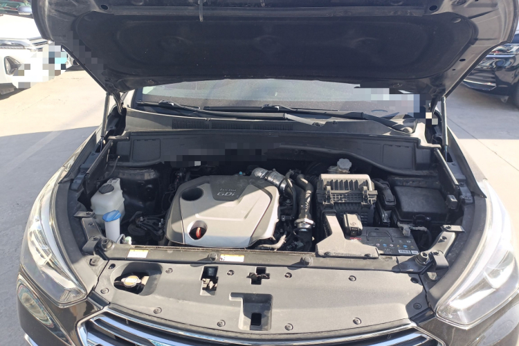 现代 胜达 2017款 2.0T 自动四驱智能型 7座局部细节24