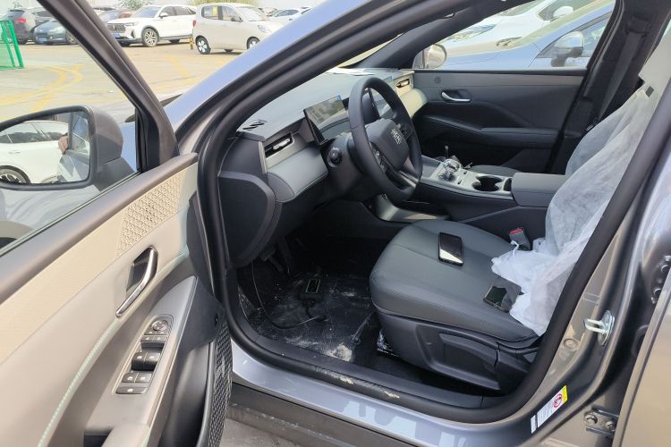 比亚迪 秦PLUS 2025款 DM-i 智驾版 55KM领先型中控内饰20