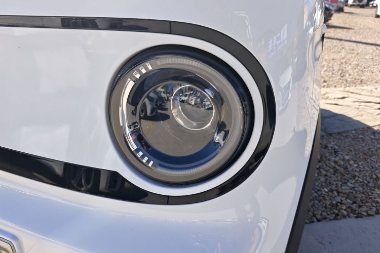 吉利银河 2025款 210km 熊猫卡丁局部细节36