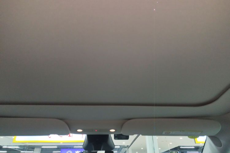 特斯拉 Model Y 2024款 后轮驱动版中控内饰22