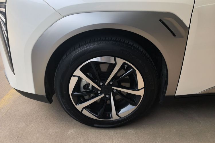 埃安 AION Y 2023款 Plus 510 智领版车身外观6007