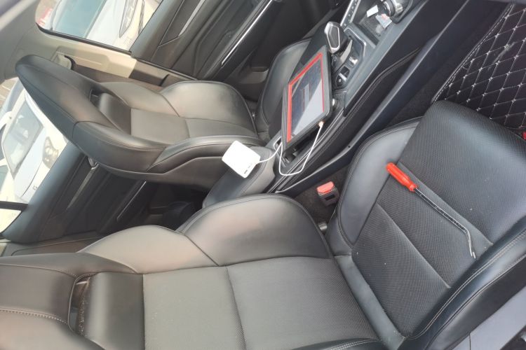 领克01 2021款 2.0TD 两驱型Pro局部细节41