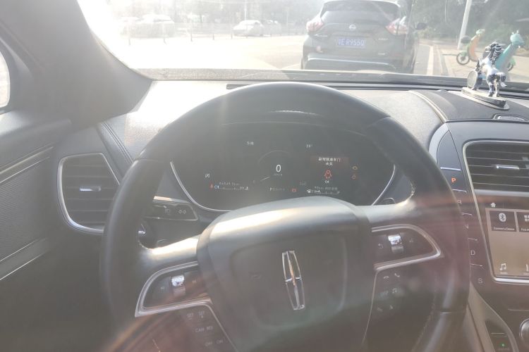 林肯 航海家(进口) 2019款 2.0T 两驱尊享版 国VI中控内饰14