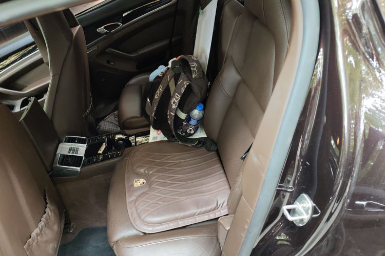 保时捷 2016款 Panamera 4 Edition 3.0T中控内饰21