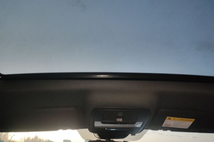 名爵 MG5 2022款 180DVVT CVT青春豪华版中控内饰22