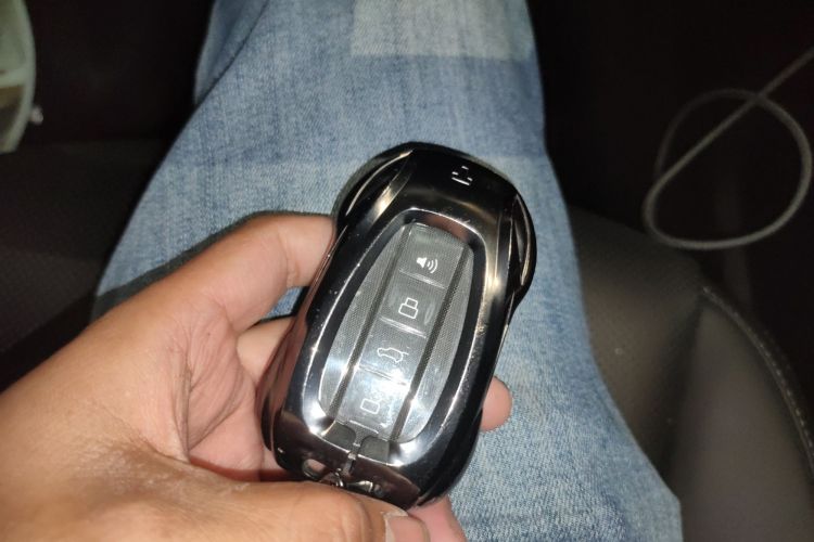 坦克300 2023款 2.0T 铁骑02中控内饰11