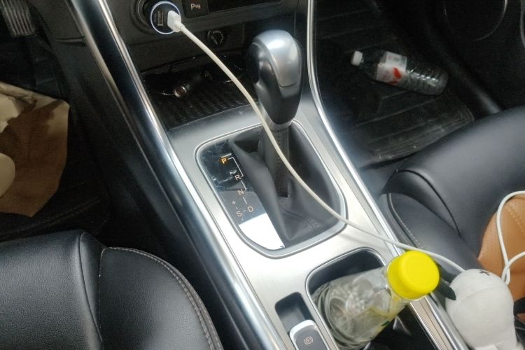 比亚迪 宋 2016款 2.0TID 自动豪华型中控内饰18