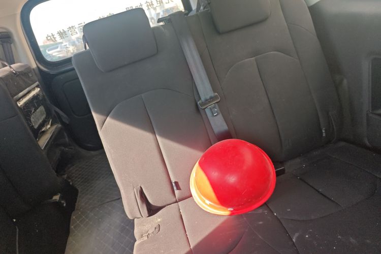 江淮瑞风 瑞风M3 2019款 创客版 1.8L 豪华型中控内饰7004