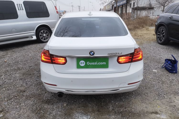 宝马3系 2015款 320Li 时尚型车身外观6