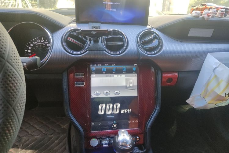 福特 Mustang 2017款 2.3T 性能版中控内饰16