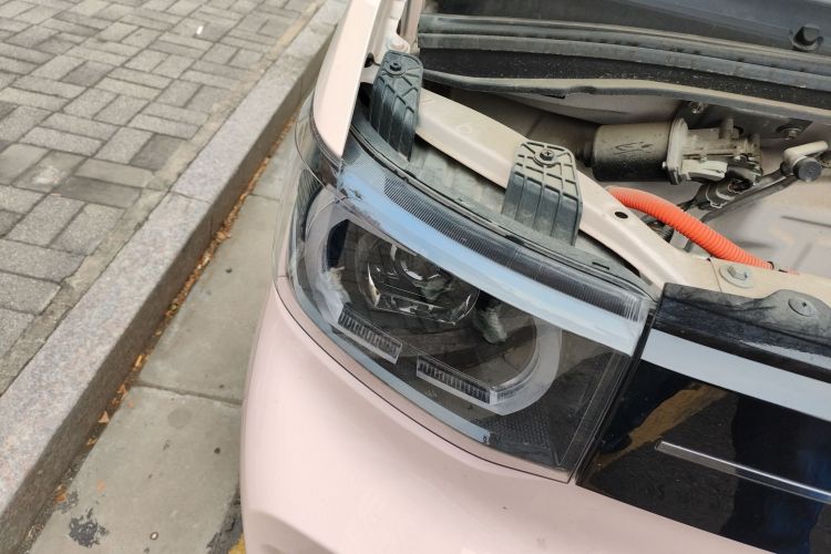 五菱汽车 宏光MINIEV 2022款 马卡龙时尚款 三元锂车身外观6006