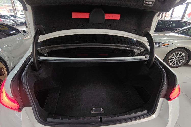 宝马i3 2023款 eDrive 40 L 曜夜套装局部细节23