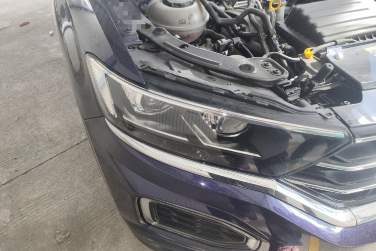 大众 T-ROC探歌 2021款 280TSI DSG两驱舒适智联版车身外观8