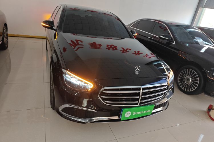 奔驰E级 2021款 改款 E 260 L 4MATIC车身外观2