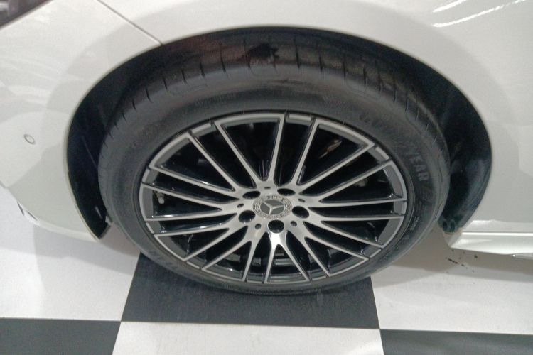 奔驰C级 2023款 C 200 L 运动版车身外观6007