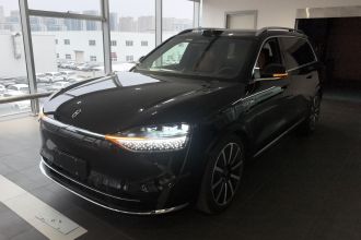 鸿蒙智行 问界M9 2024款 增程 Ultra版 42kWh 6座版