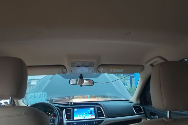 丰田 汉兰达 2017款 2.0T 两驱精英版 5座局部细节22