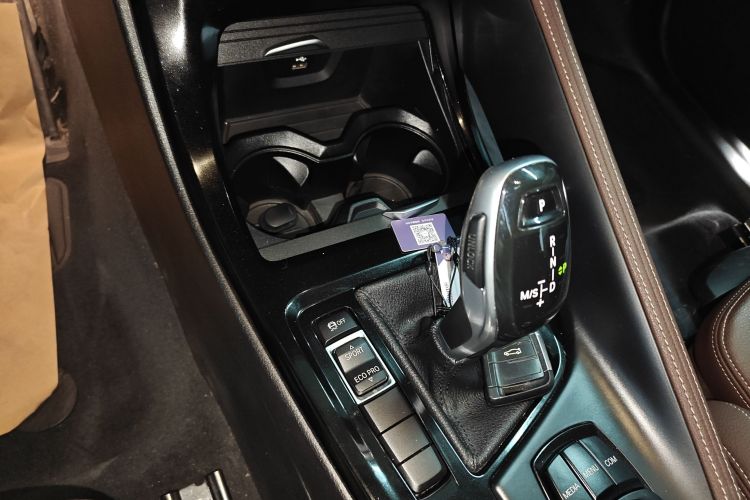 宝马X2 2020款 sDrive20i M越野套装中控内饰18