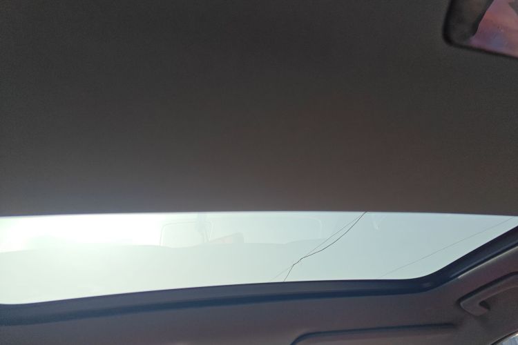 理想汽车 理想L7 2023款 Air中控内饰22