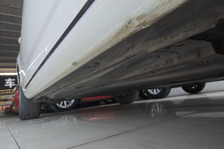 大众 高尔夫 2017款 230TSI 自动豪华百万辆纪念版局部细节9001