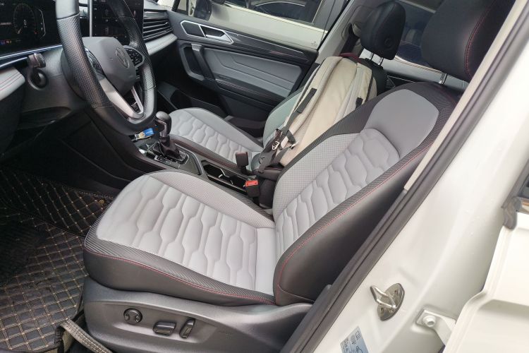 大众 途观X 2022款 330TSI 两驱越享版局部细节19