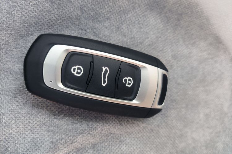 吉利银河 2024款 熊猫mini 200km 耐力熊中控内饰11