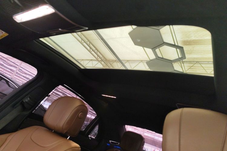 奔驰S级 2018款 S 320 L局部细节22