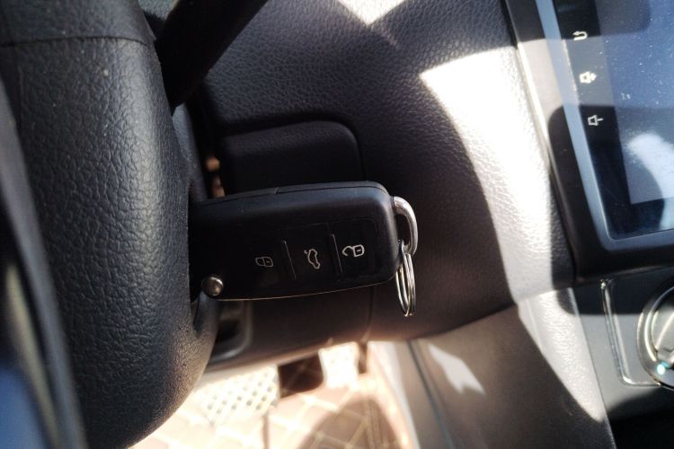 大众 Polo 2016款 1.6L 自动舒适型中控内饰11