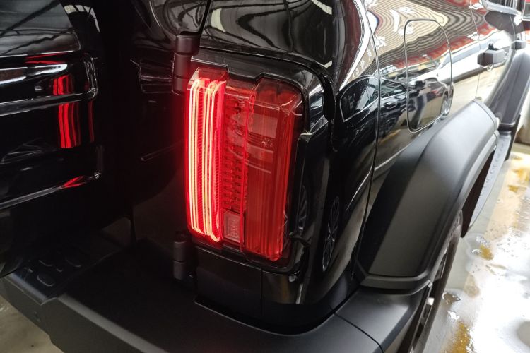 坦克300新能源 2025款 Hi4-T车身外观9