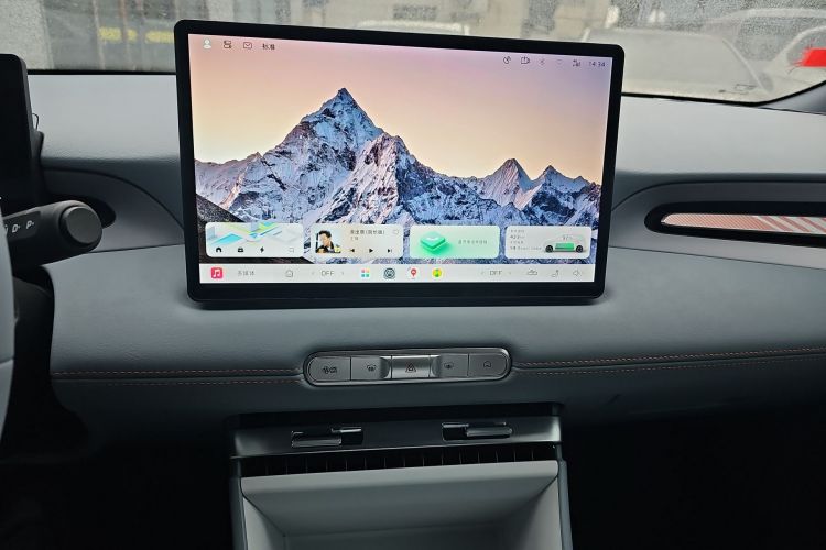 名爵 MG4 EV 2026款 437 自由版中控内饰16