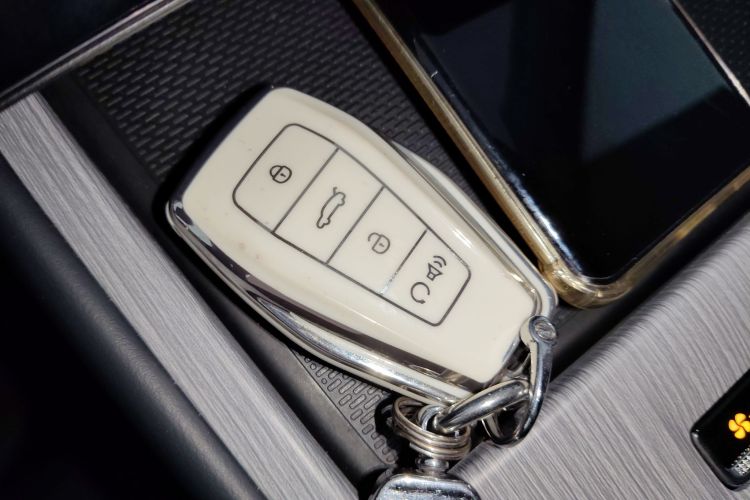 吉利汽车 博越L 2023款 1.5TD DCT尊贵型中控内饰11