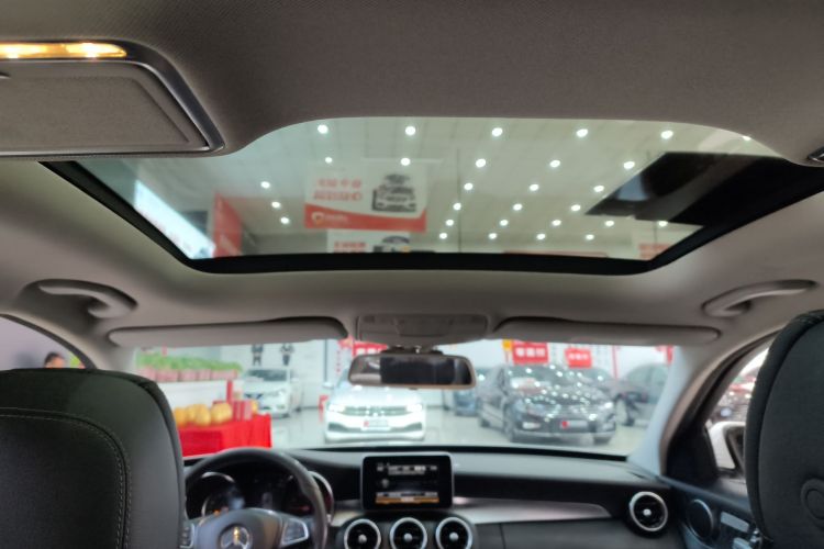 奔驰C级 2018款 C 200 L 运动版中控内饰22